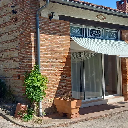 Apartmán T4 Sur Les Coteaux *